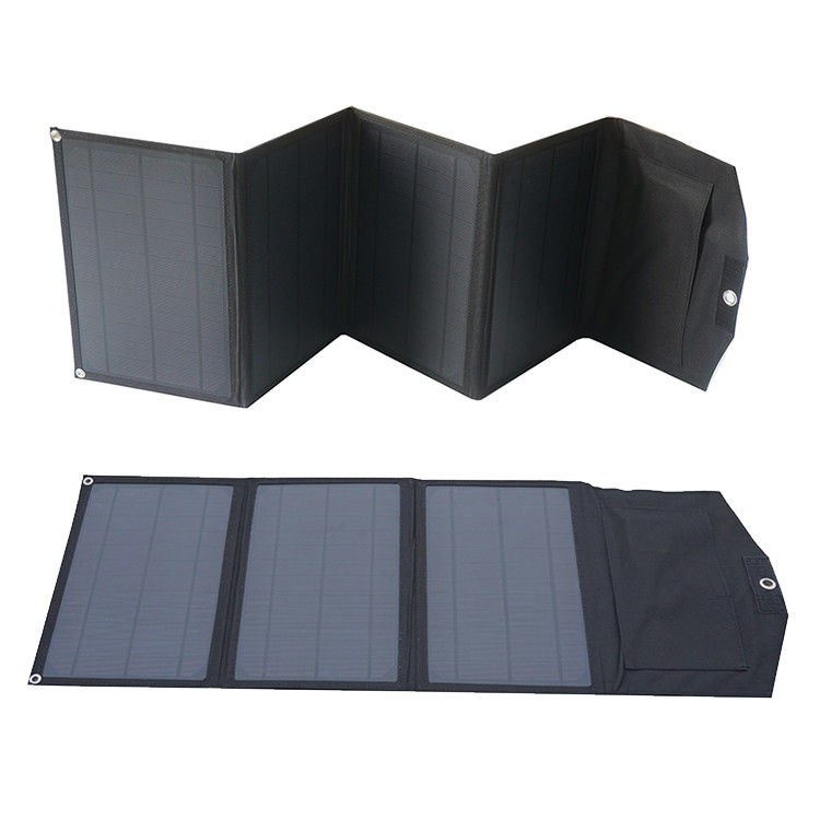 Il multiplo solare all'aperto del pannello 120W di PV produce il corredo pieghevole importato 5V delle pile solari
